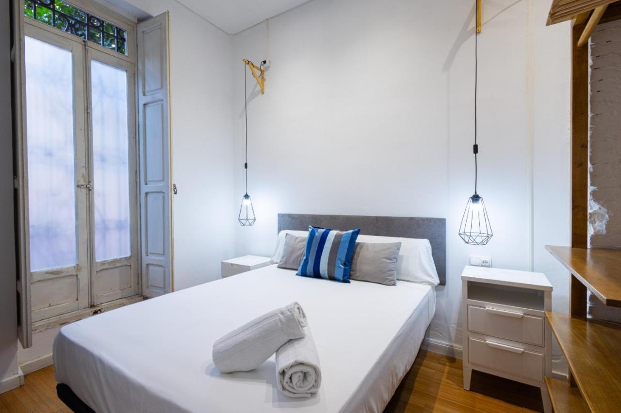 Florit Flats - The Vella Apartment Valencia Eksteriør billede