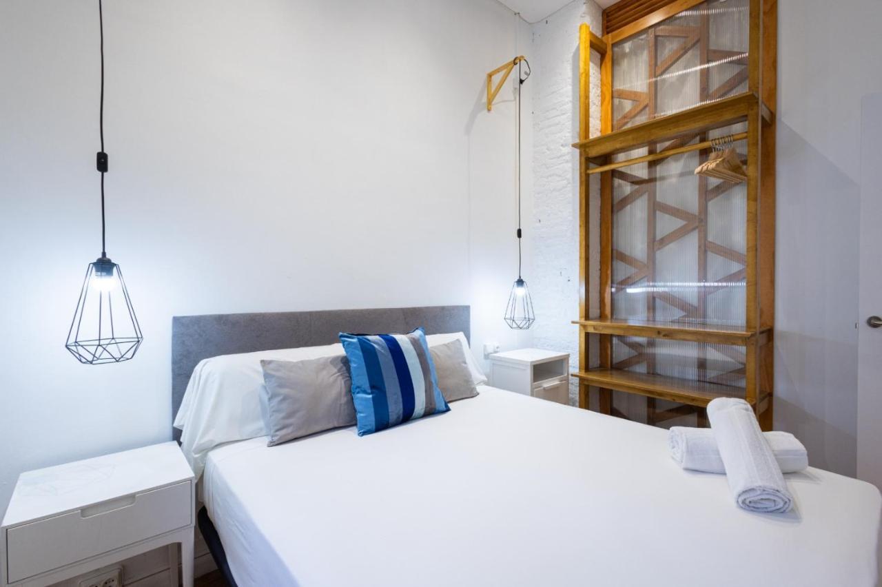 Florit Flats - The Vella Apartment Valencia Eksteriør billede