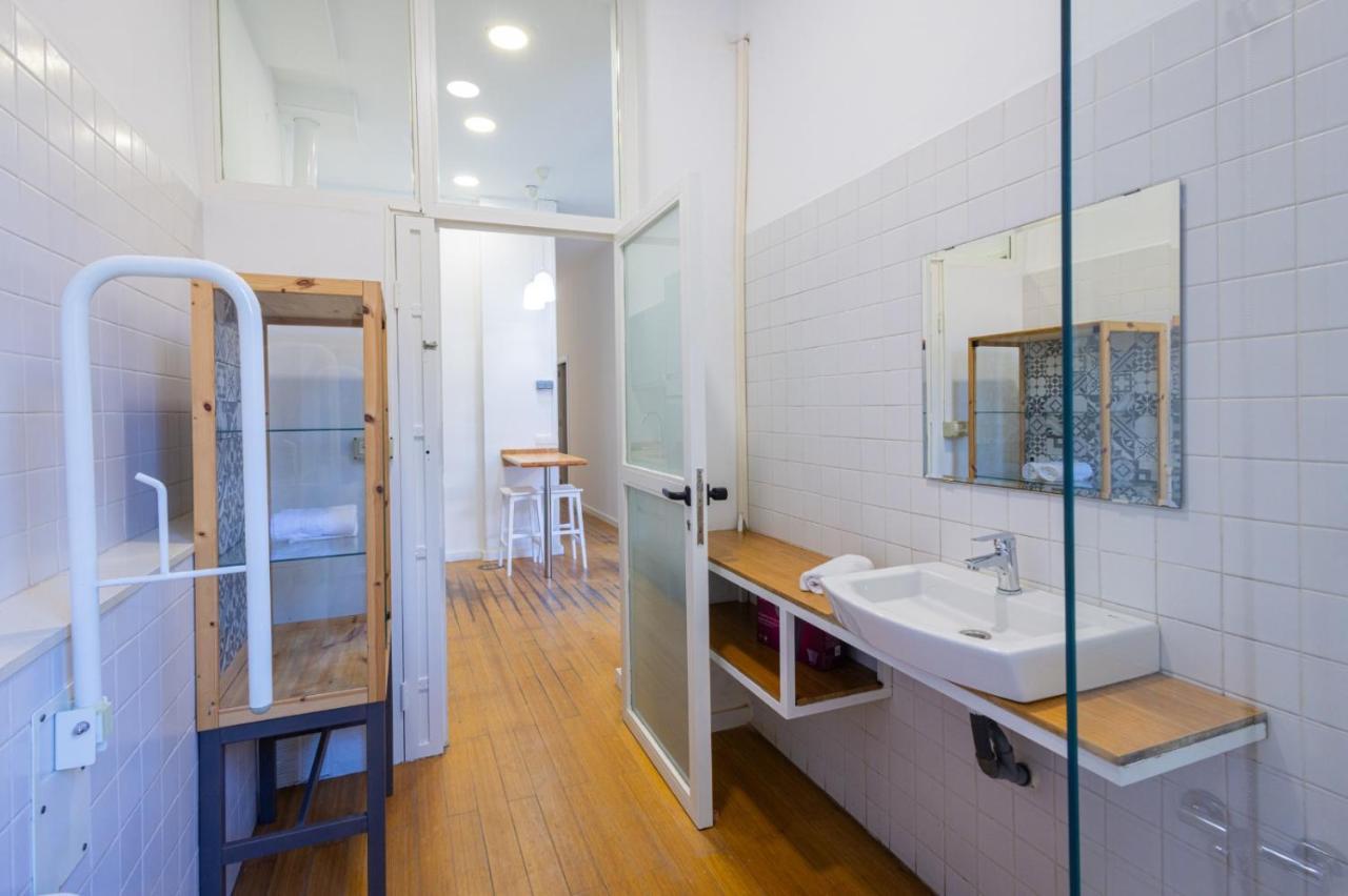 Florit Flats - The Vella Apartment Valencia Eksteriør billede